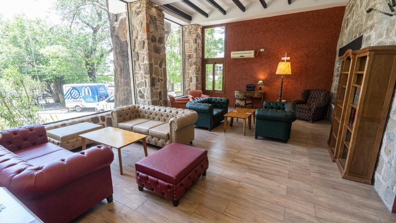 Los Espinillos Hotel Y Spa Villa Carlos Paz Kültér fotó