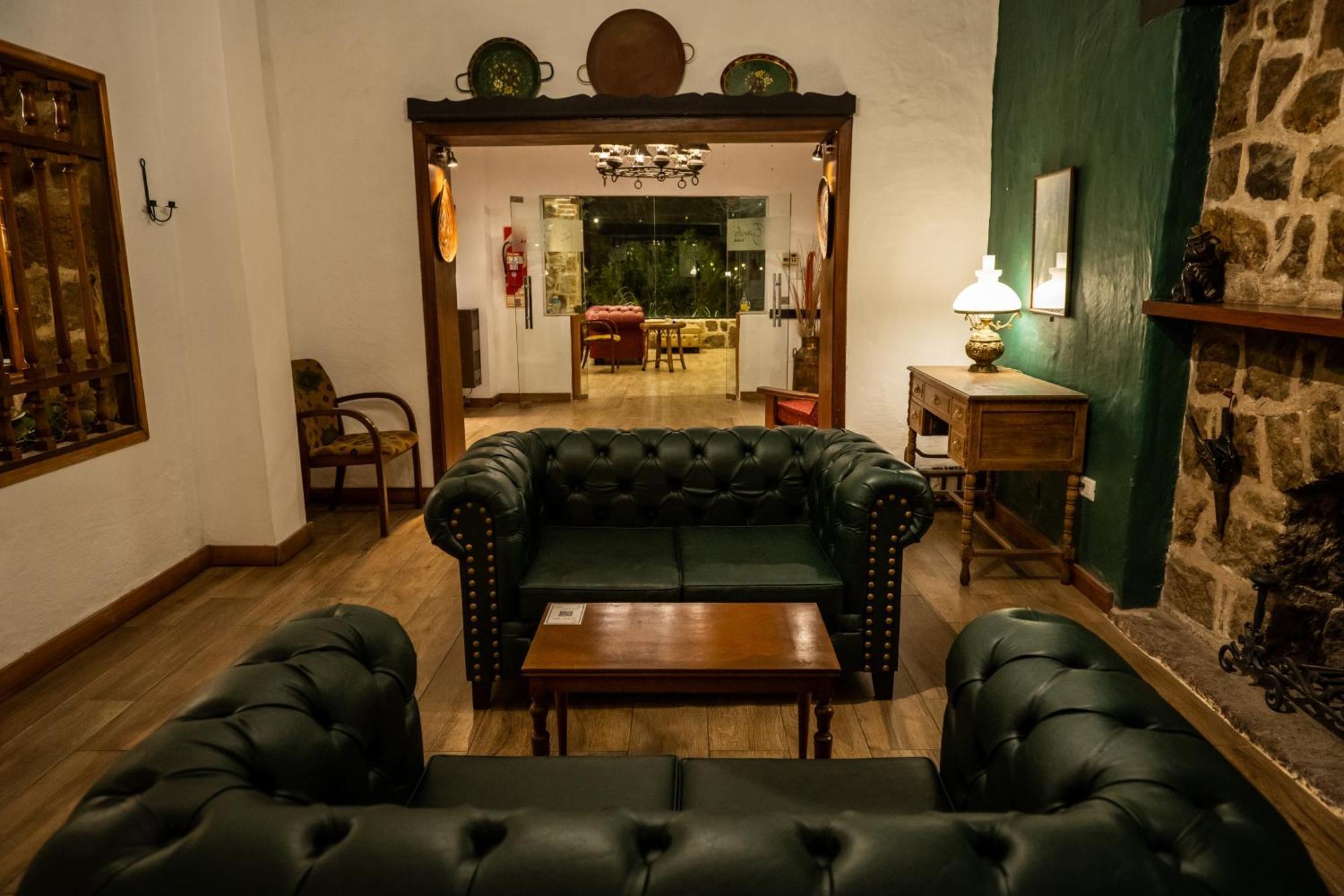 Los Espinillos Hotel Y Spa Villa Carlos Paz Kültér fotó